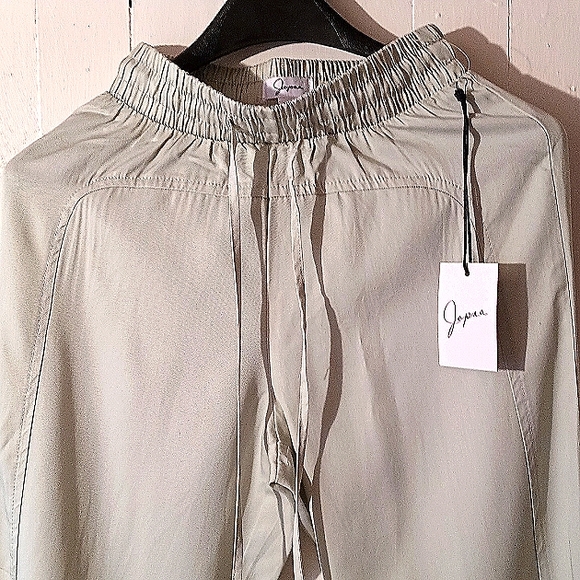 NWT Jopna light mint XS elastic waist and light weight pants. - Picture 3 of 6